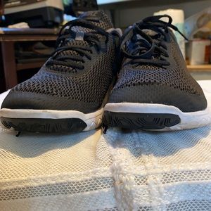 Nike flex experience rn 6